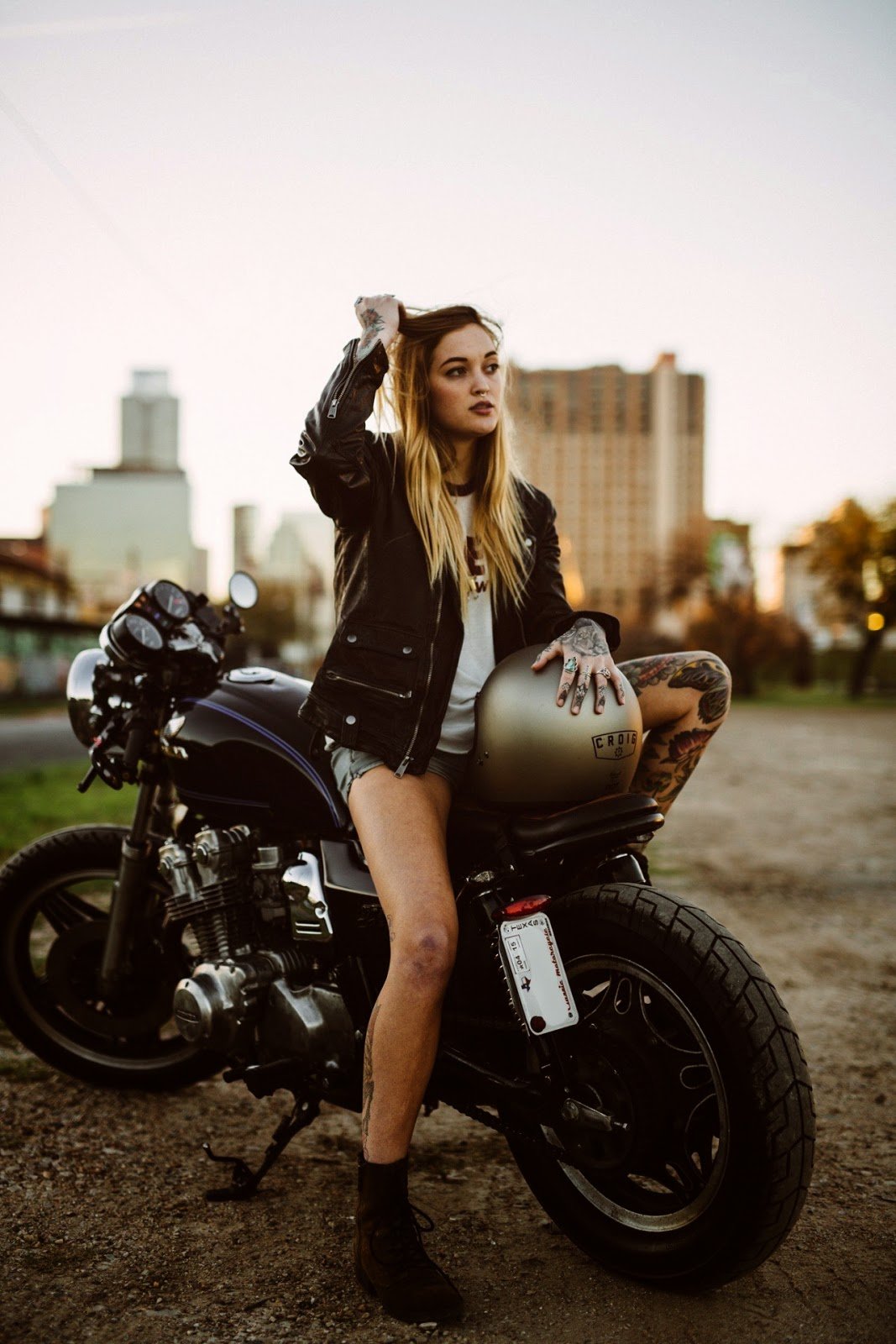 Beautiful girls and bikes in Cixi